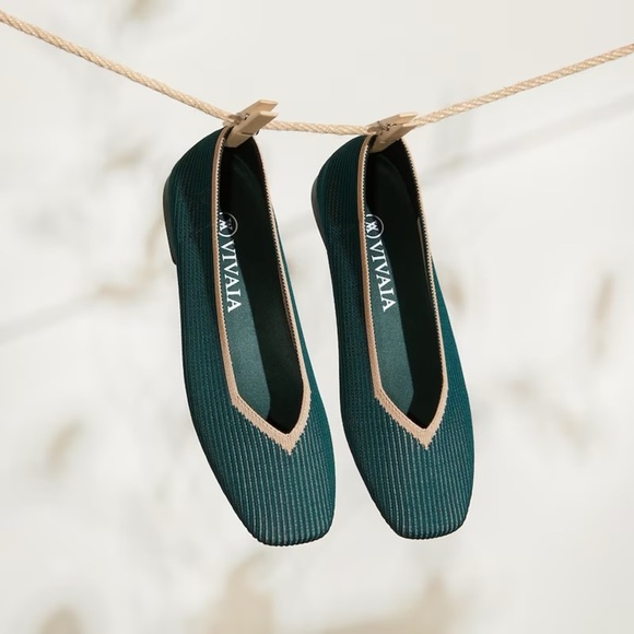 Vivaia Square Toe V-Cut Flats - Picture 1 of 16
